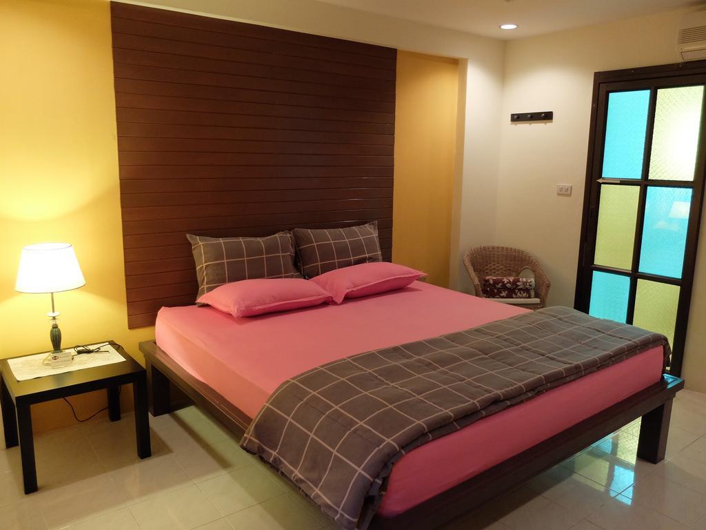 פרה נאקון סי איוטאיה Baan Baimai Boutique Room מראה חיצוני תמונה