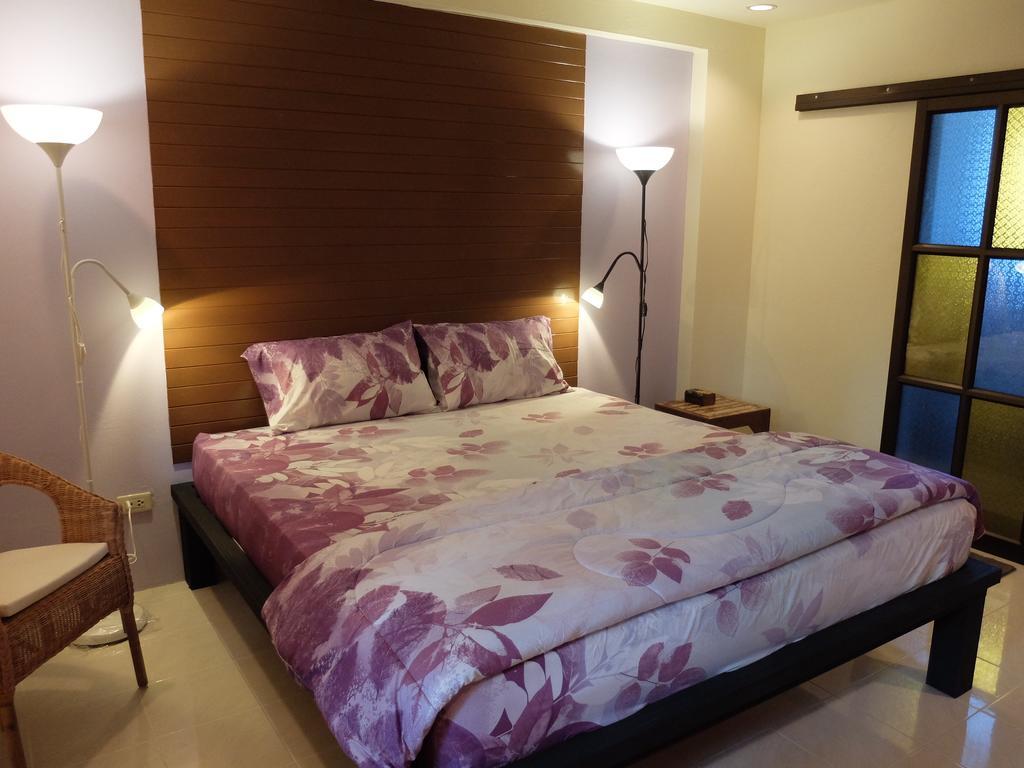 פרה נאקון סי איוטאיה Baan Baimai Boutique Room מראה חיצוני תמונה