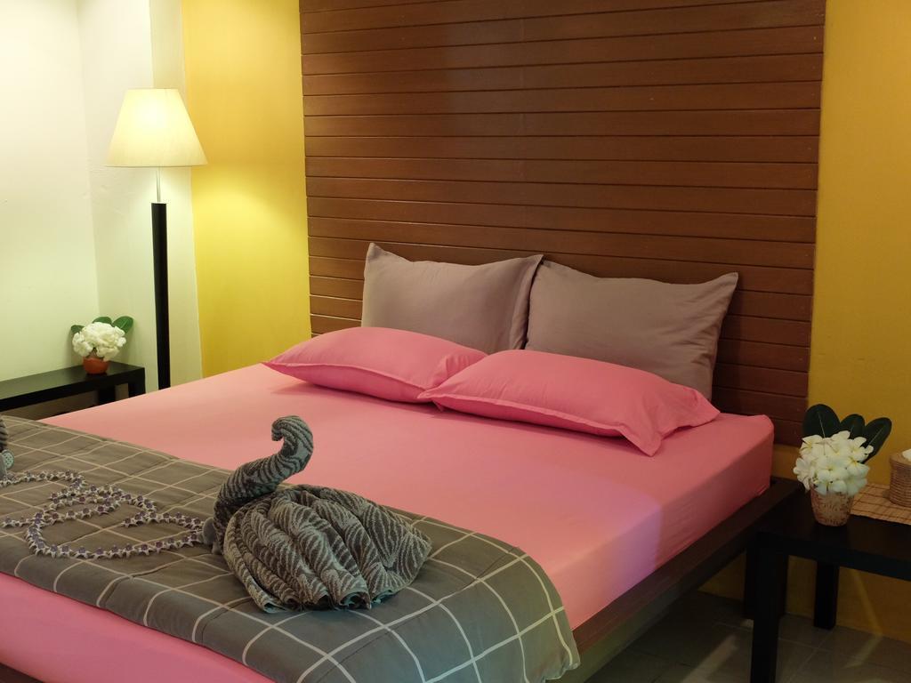 פרה נאקון סי איוטאיה Baan Baimai Boutique Room מראה חיצוני תמונה