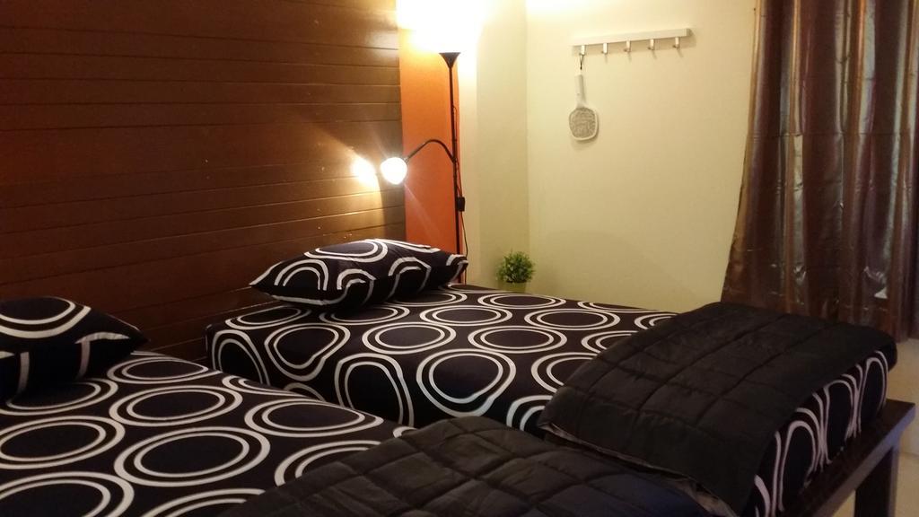 פרה נאקון סי איוטאיה Baan Baimai Boutique Room מראה חיצוני תמונה